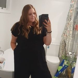 Meet your Posher, Chloe